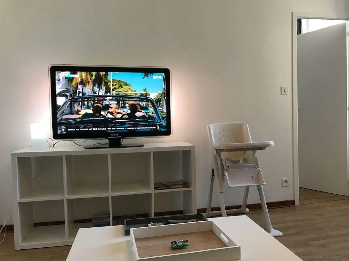 Appart Calme & Moderne Au Coeur De La Ville + Wifi La Rochelle  Bagian luar foto